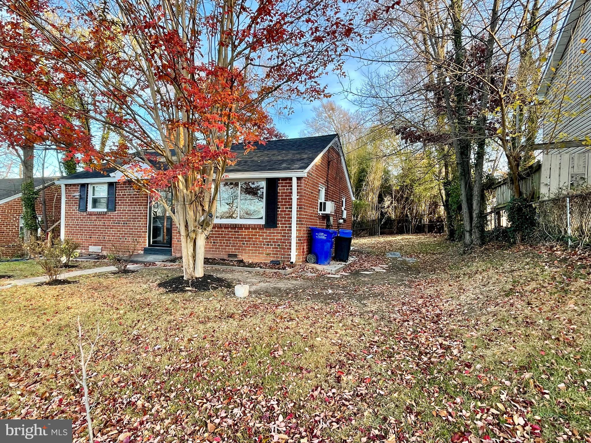 WEISMANS - Residential Lease