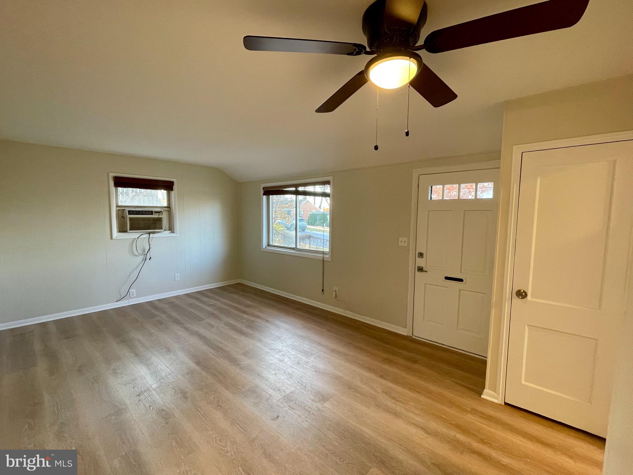 WEISMANS - Residential Lease