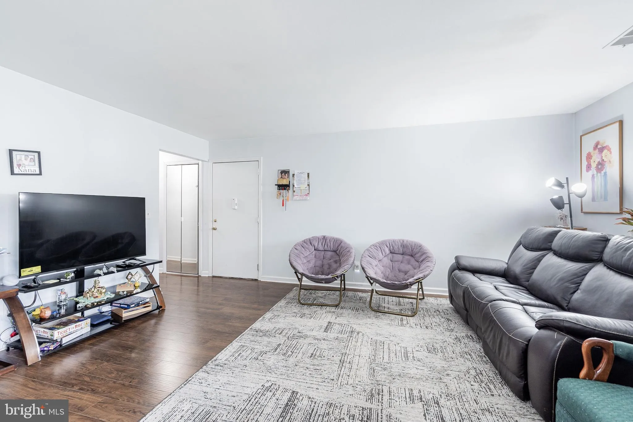 East Windsor, New Jersey 08520, United States, 2 Bedrooms Bedrooms, ,2 BathroomsBathrooms,Residential,Coming Soon,167936