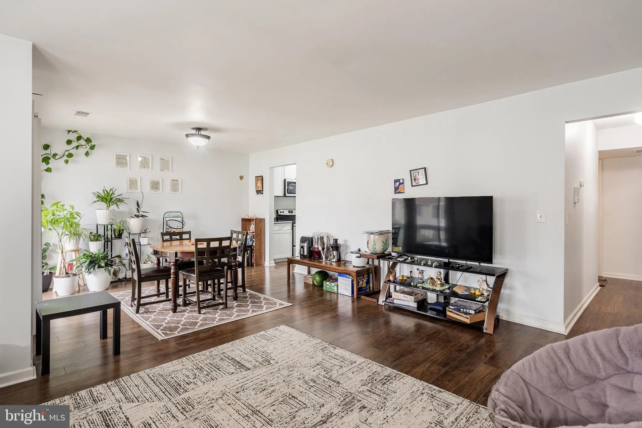 East Windsor, New Jersey 08520, United States, 2 Bedrooms Bedrooms, ,2 BathroomsBathrooms,Residential,Coming Soon,167936