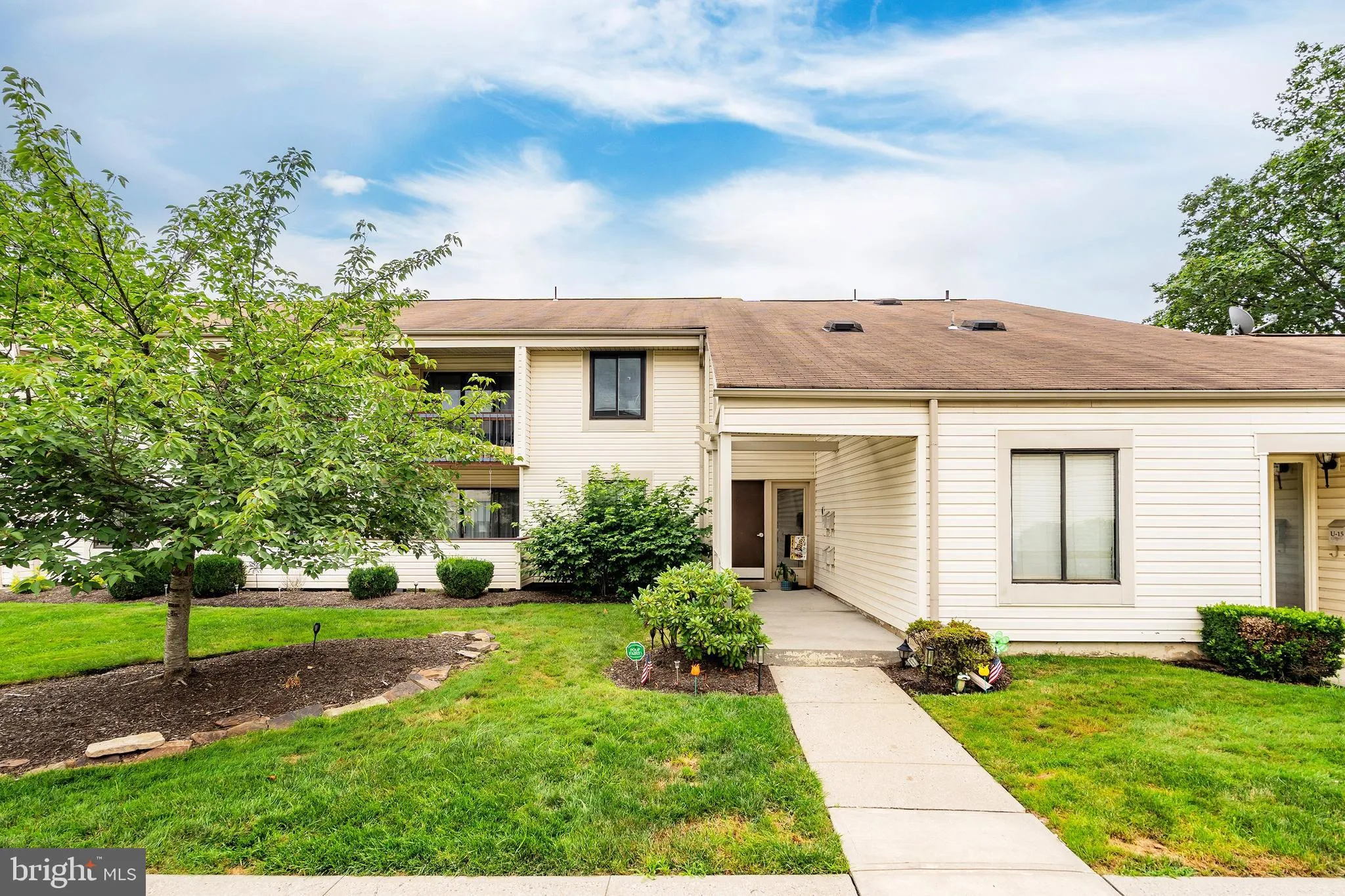 East Windsor, New Jersey 08520, United States, 2 Bedrooms Bedrooms, ,2 BathroomsBathrooms,Residential,Coming Soon,167936