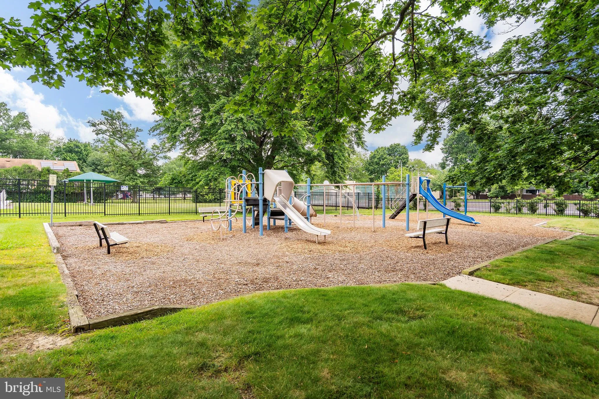 East Windsor, New Jersey 08520, United States, 2 Bedrooms Bedrooms, ,2 BathroomsBathrooms,Residential,Coming Soon,167936