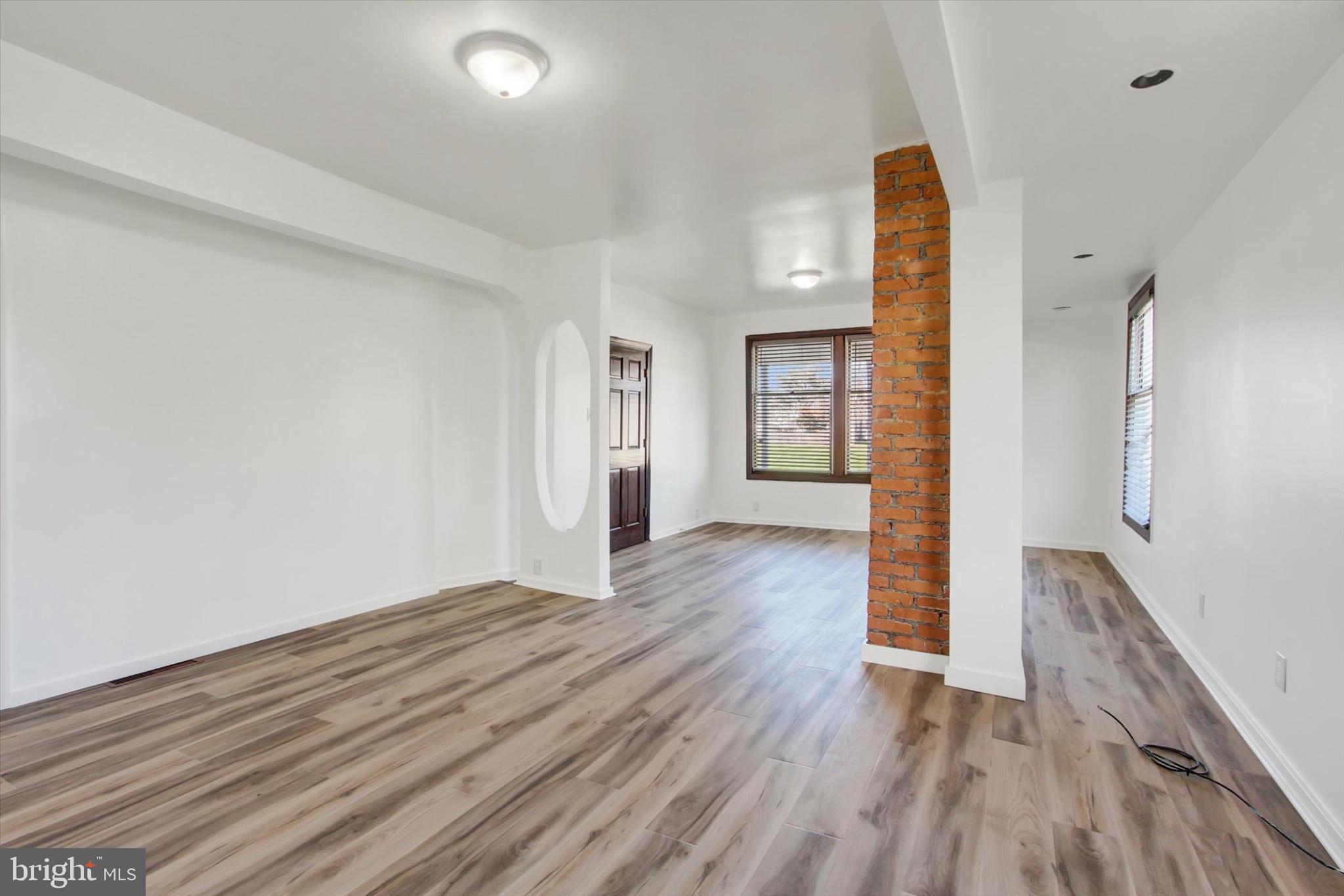 1404 ORANGE STREET