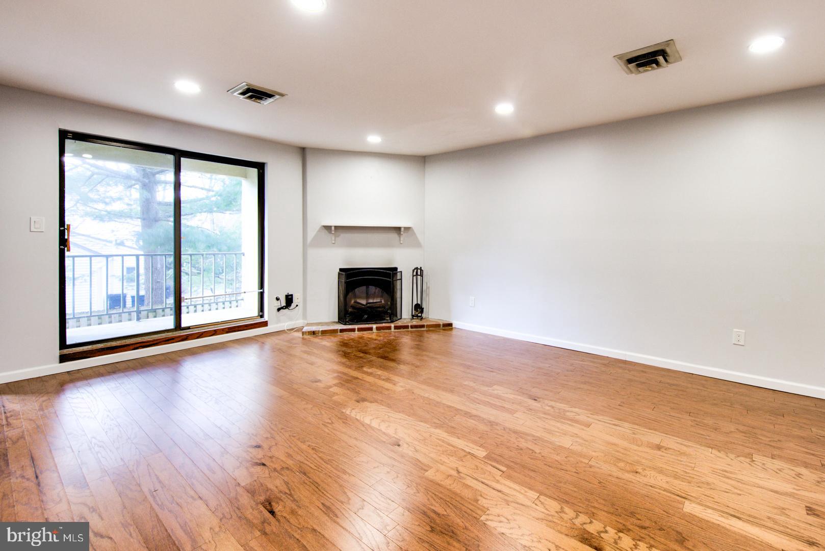 411 W CONESTOGA ROAD 27