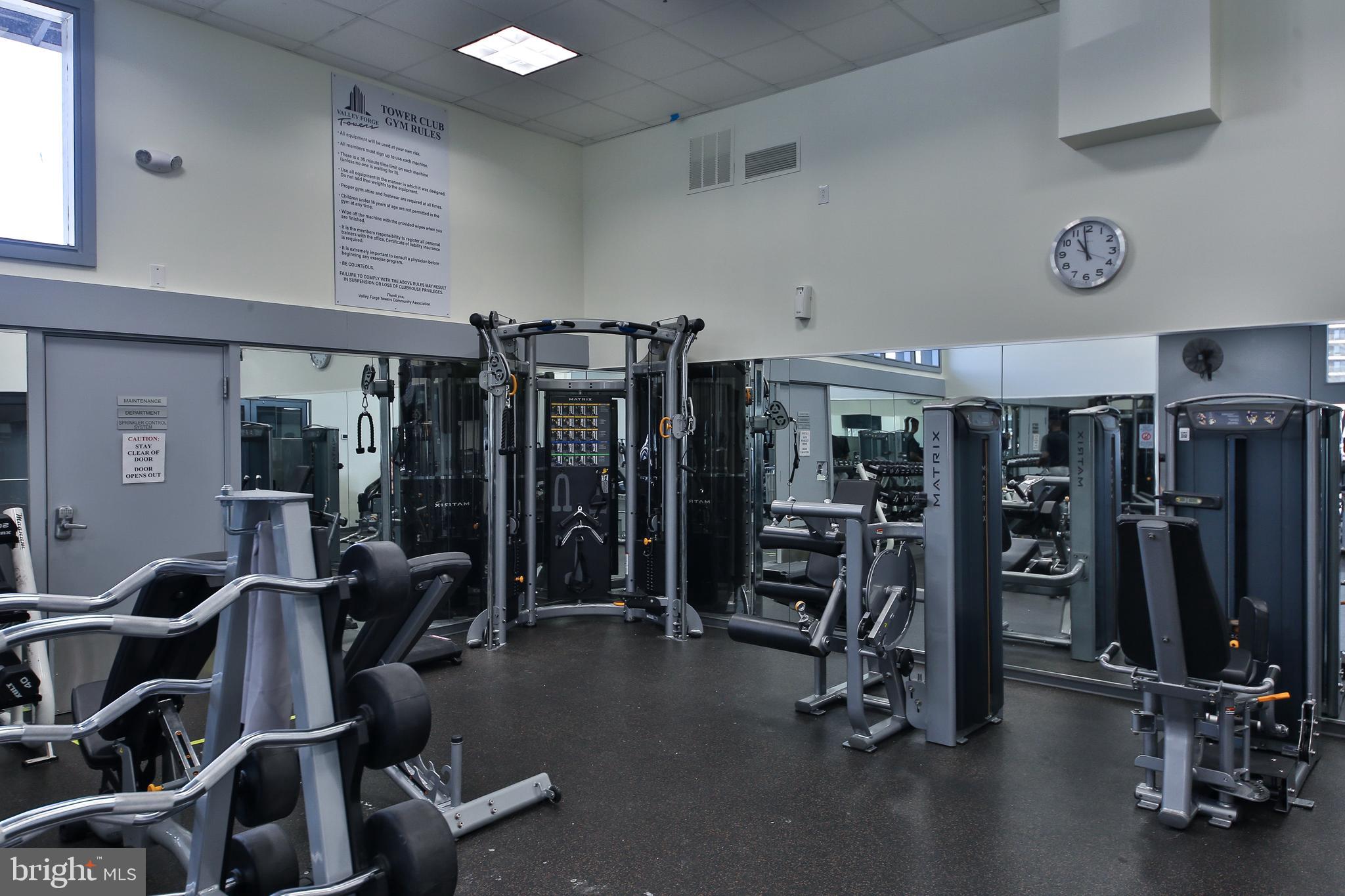 VALLEY FORGE TOWER - Residential