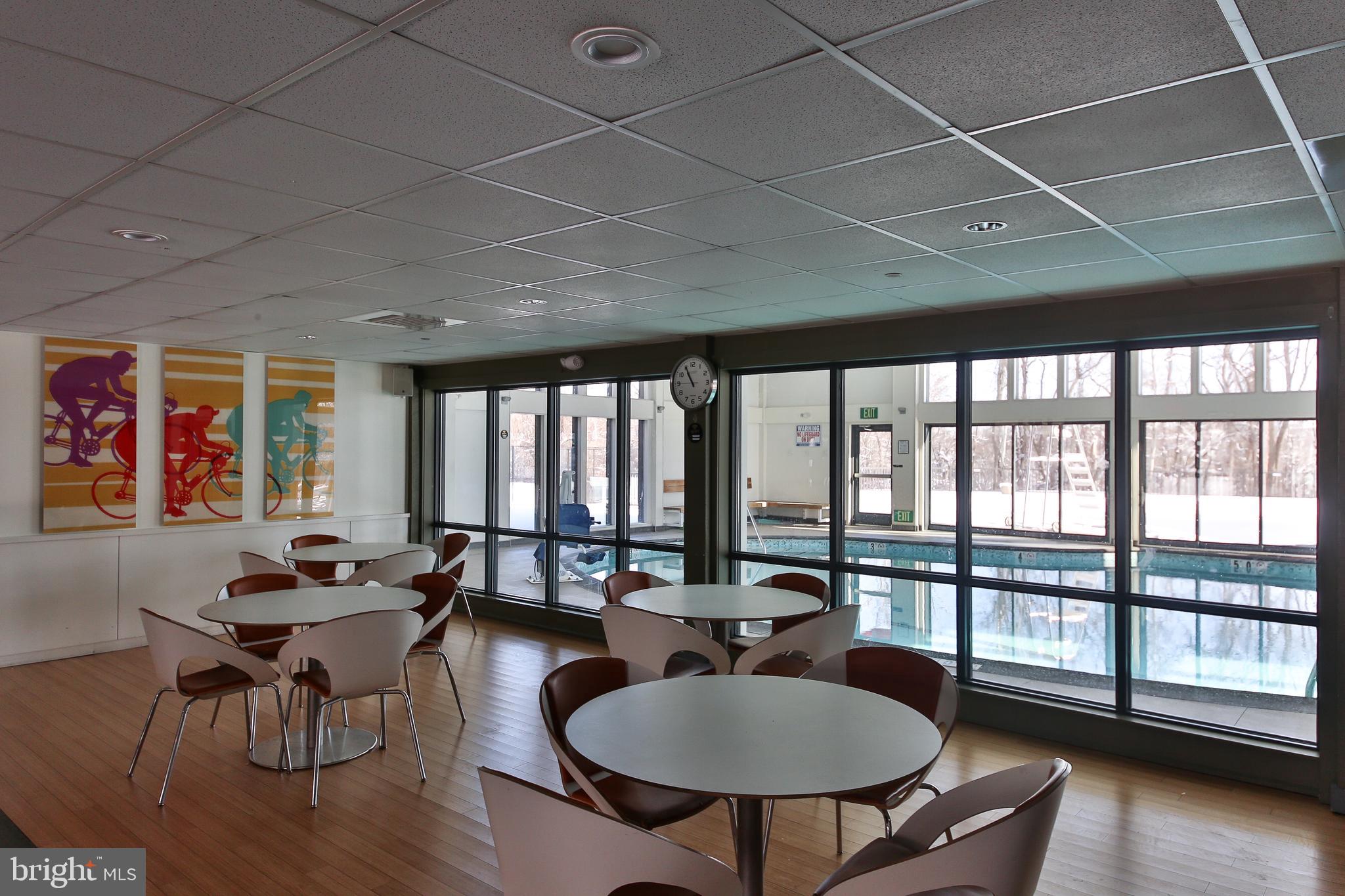 VALLEY FORGE TOWER - Residential