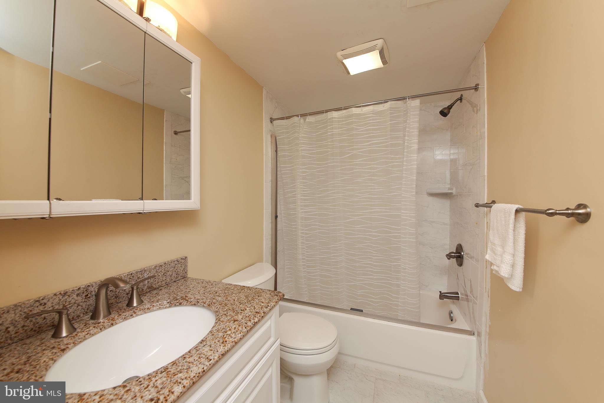 VALLEY FORGE TOWER - Residential