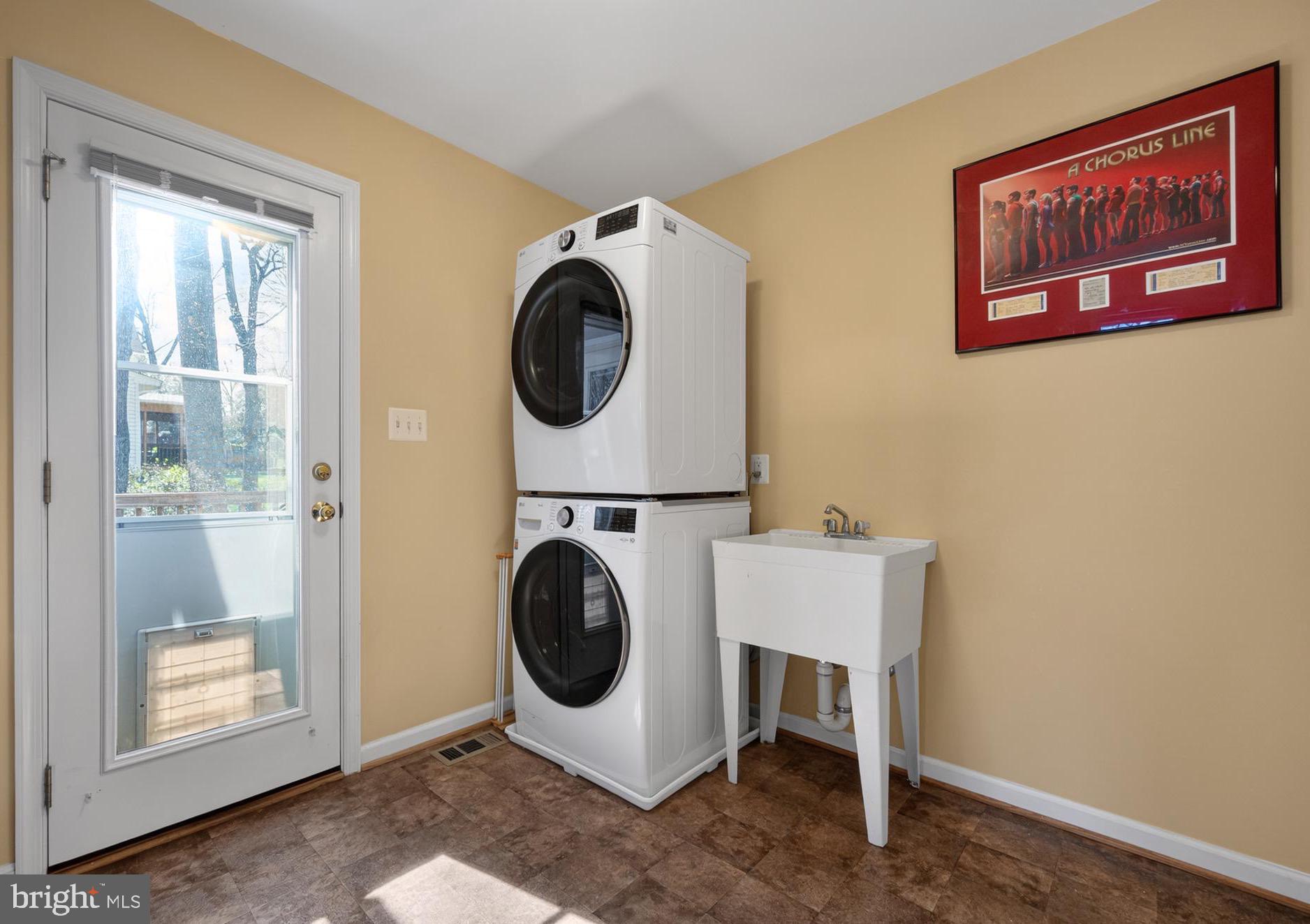 KINGCREST - Residential