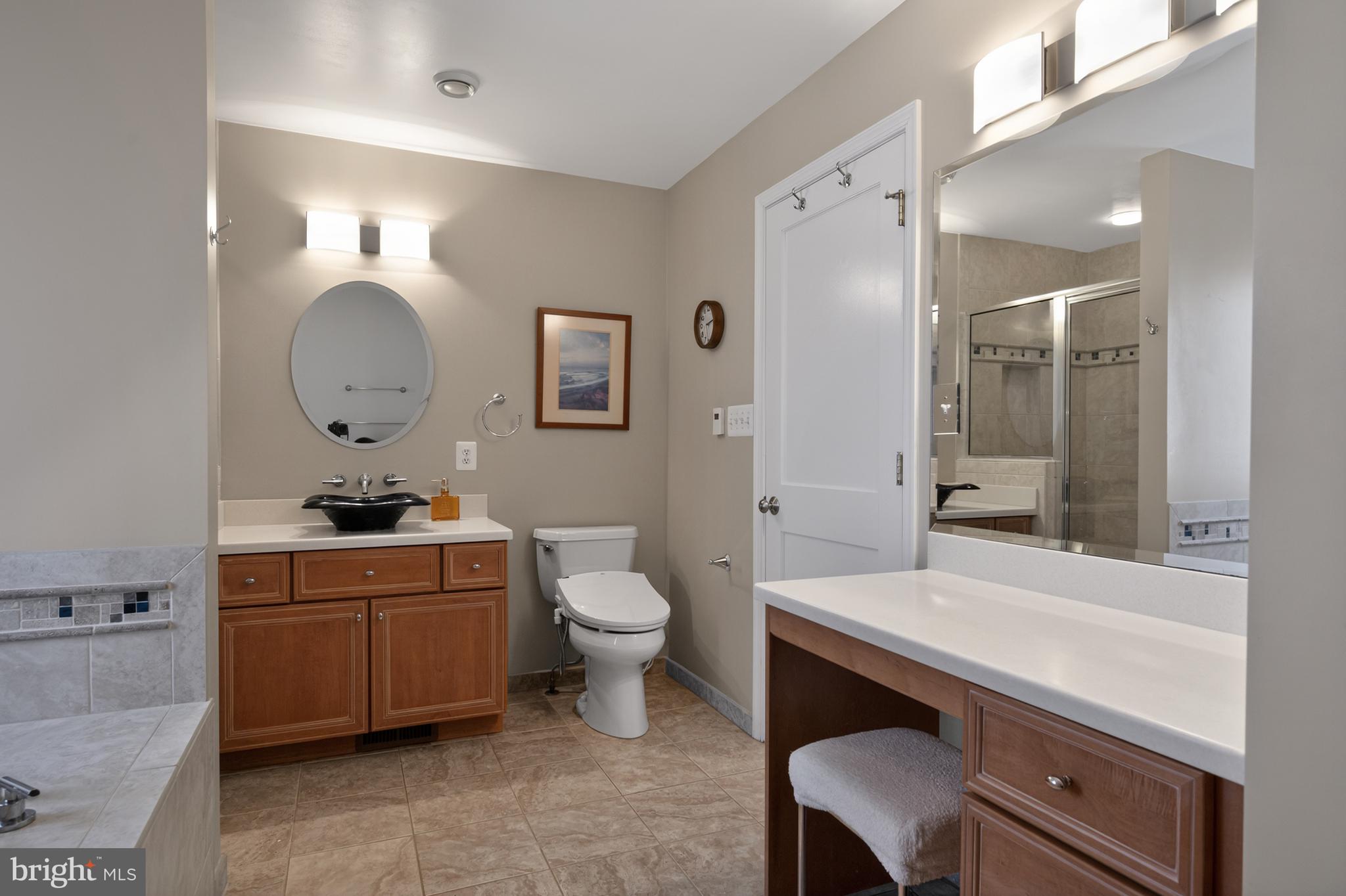 KINGCREST - Residential