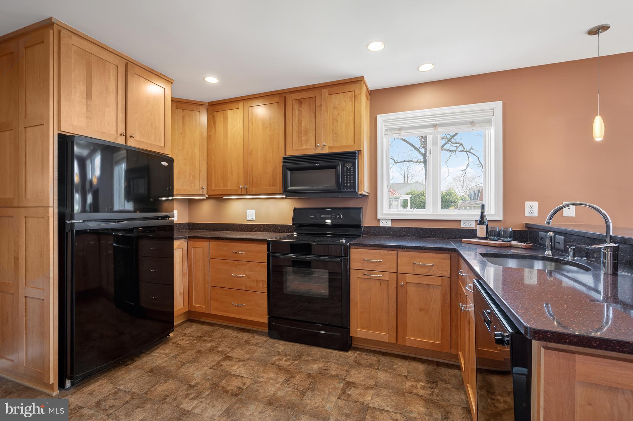 KINGCREST - Residential