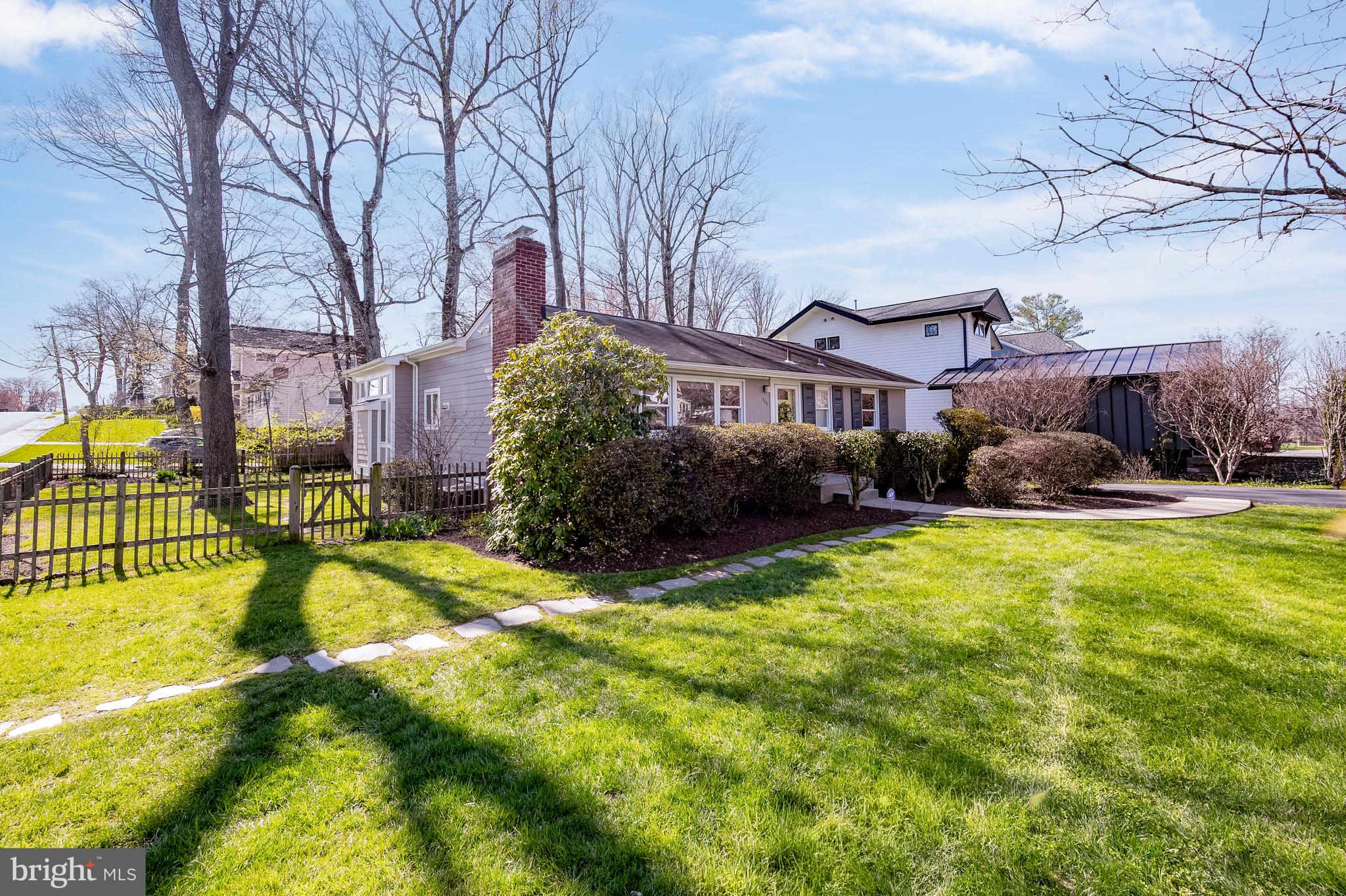 KINGCREST - Residential