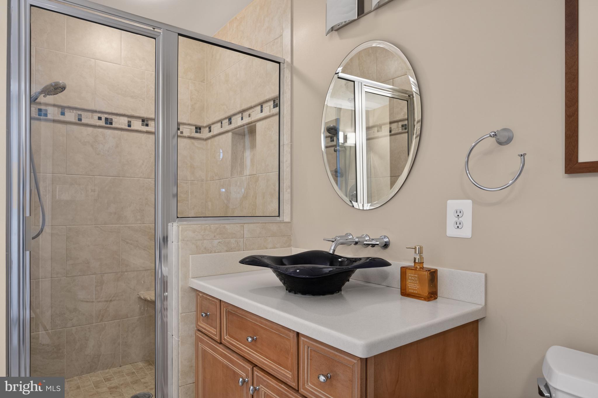 KINGCREST - Residential