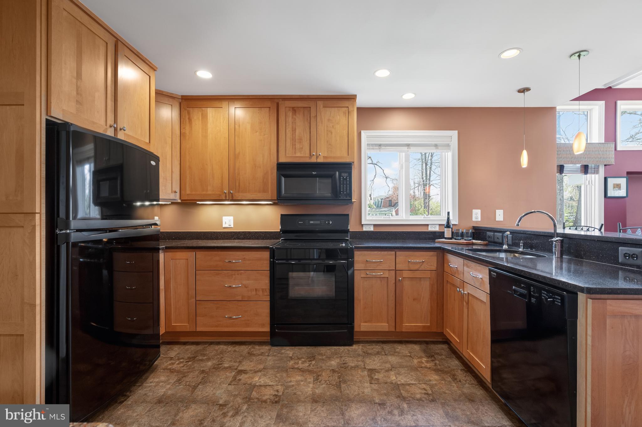 KINGCREST - Residential