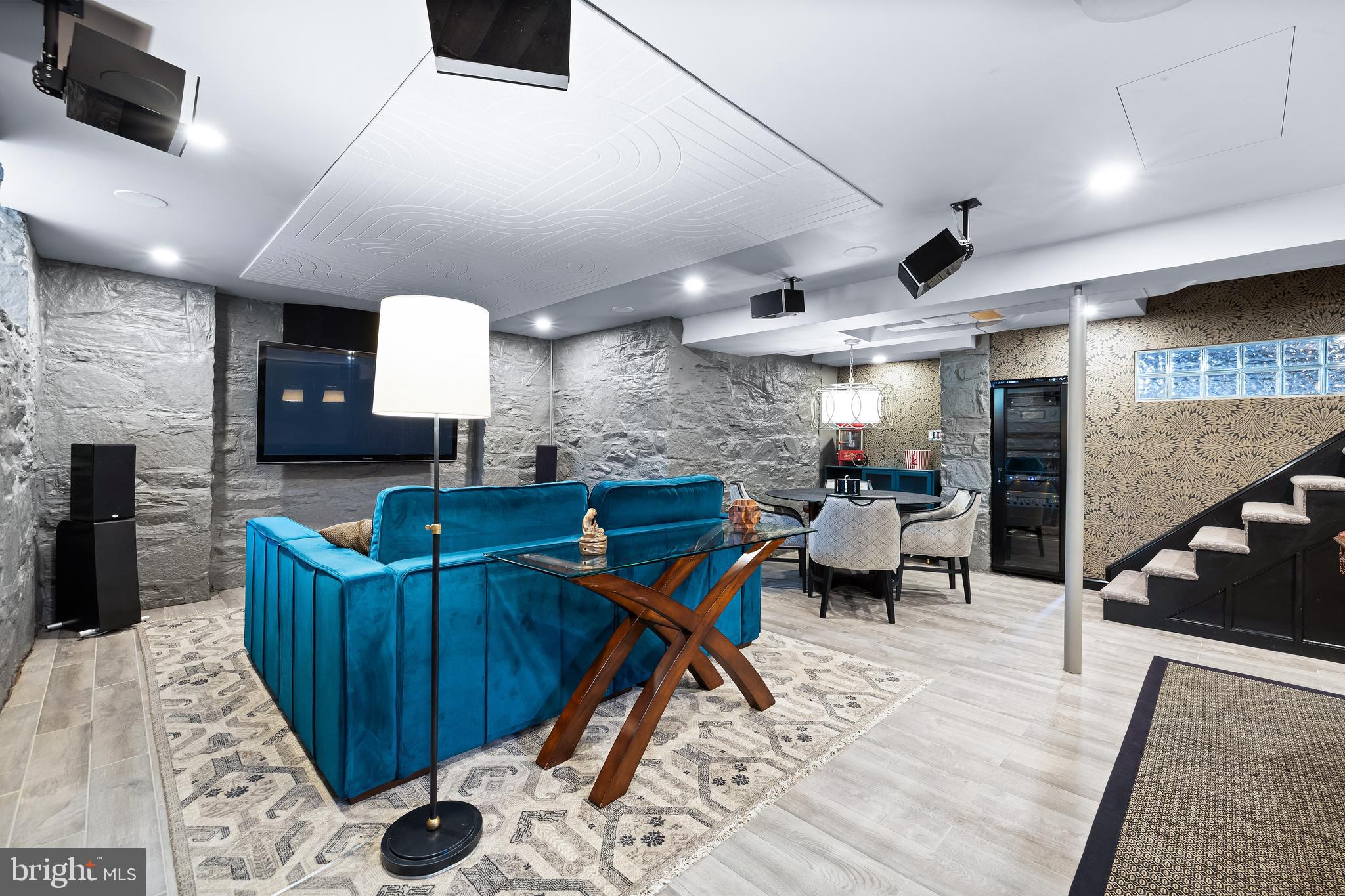 GUILFORD - Residential