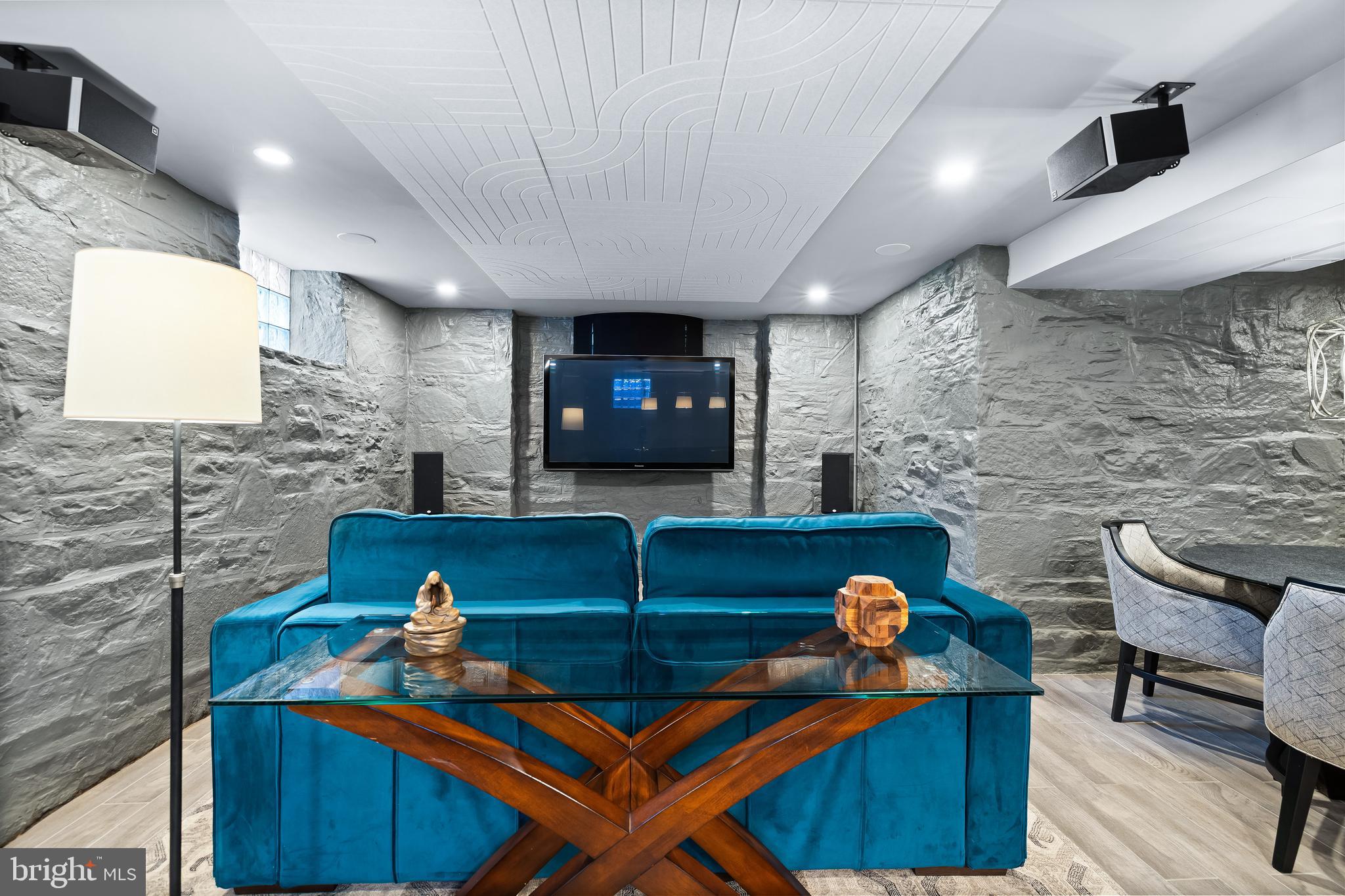 GUILFORD - Residential