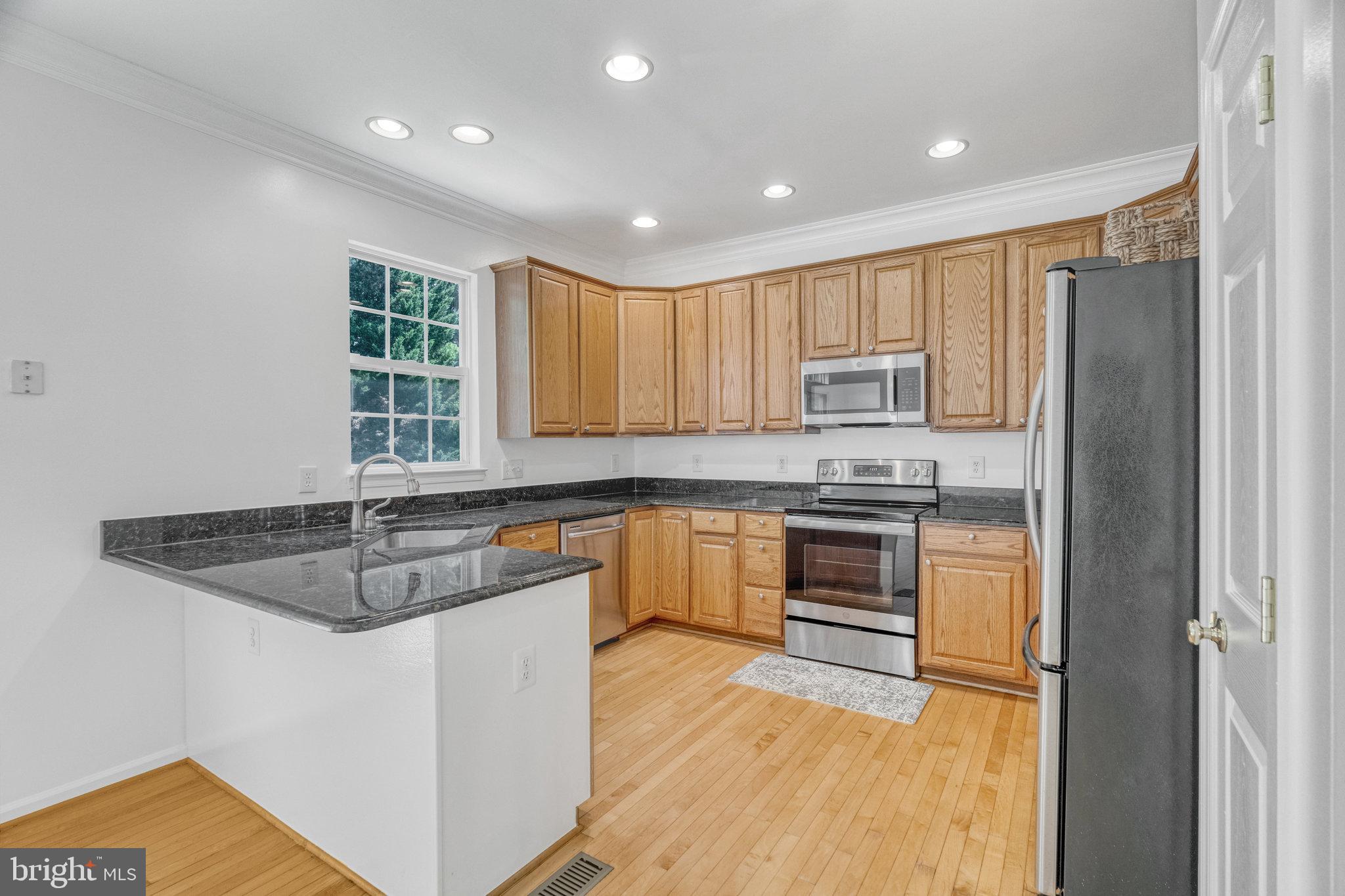 RIDGETOP TERRACE - Residential