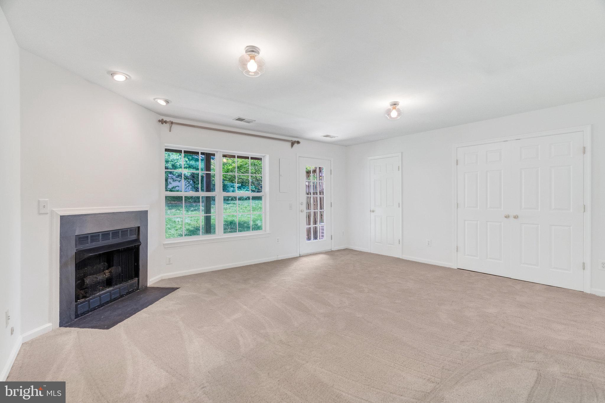 RIDGETOP TERRACE - Residential