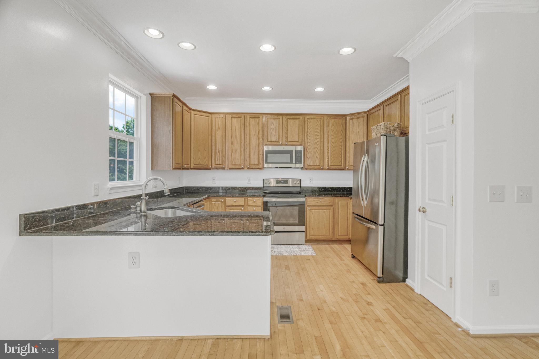 RIDGETOP TERRACE - Residential