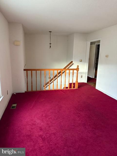 FORESTVILLE CENTER - Residential