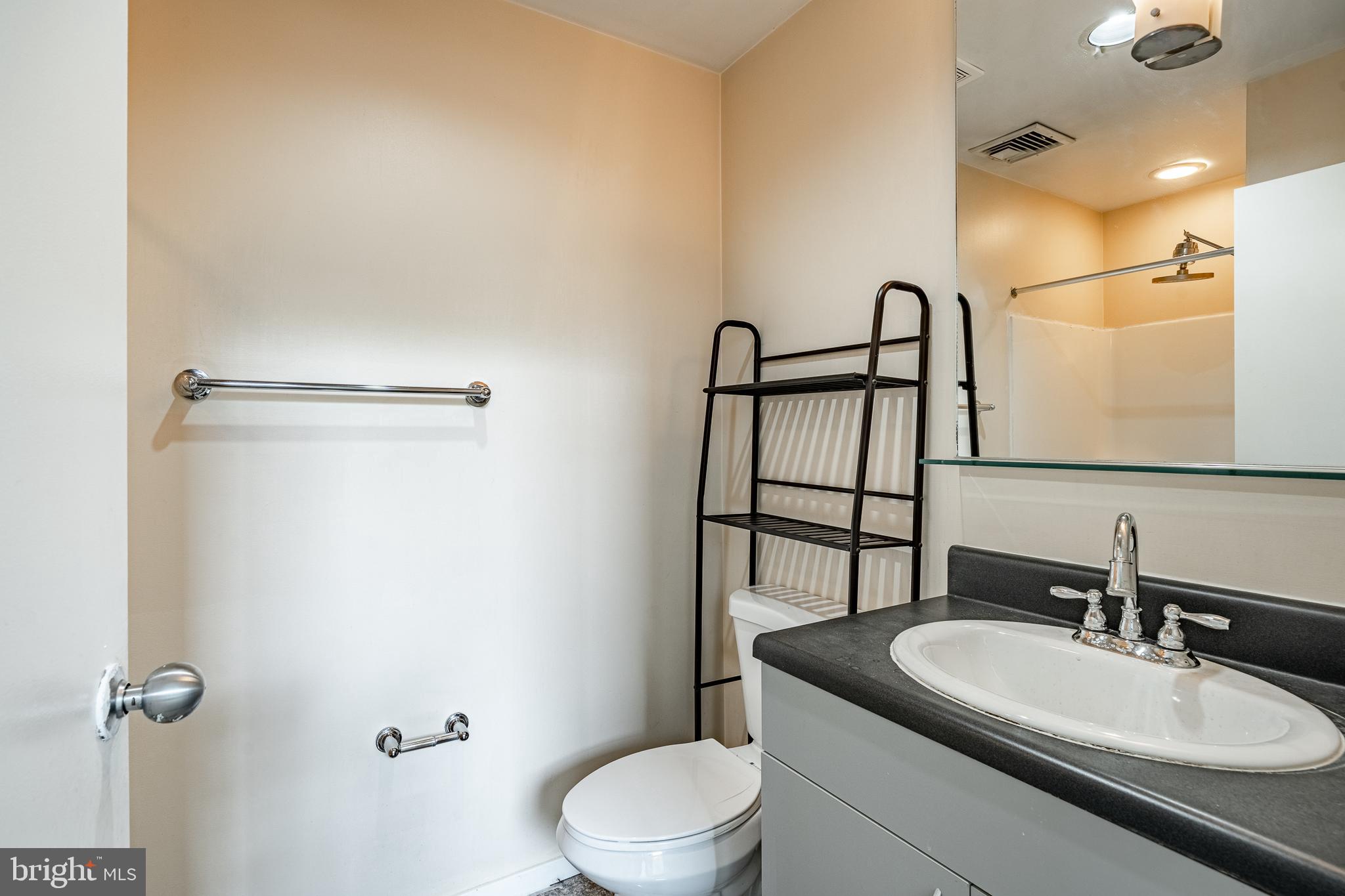 NOB HILL - Residential