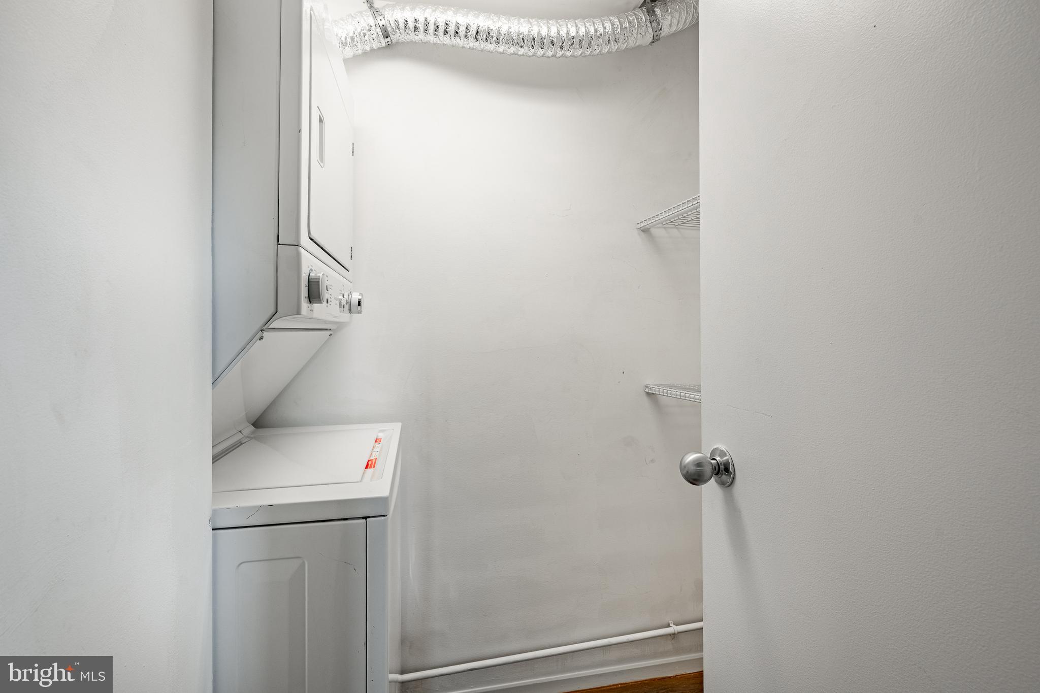 NOB HILL - Residential