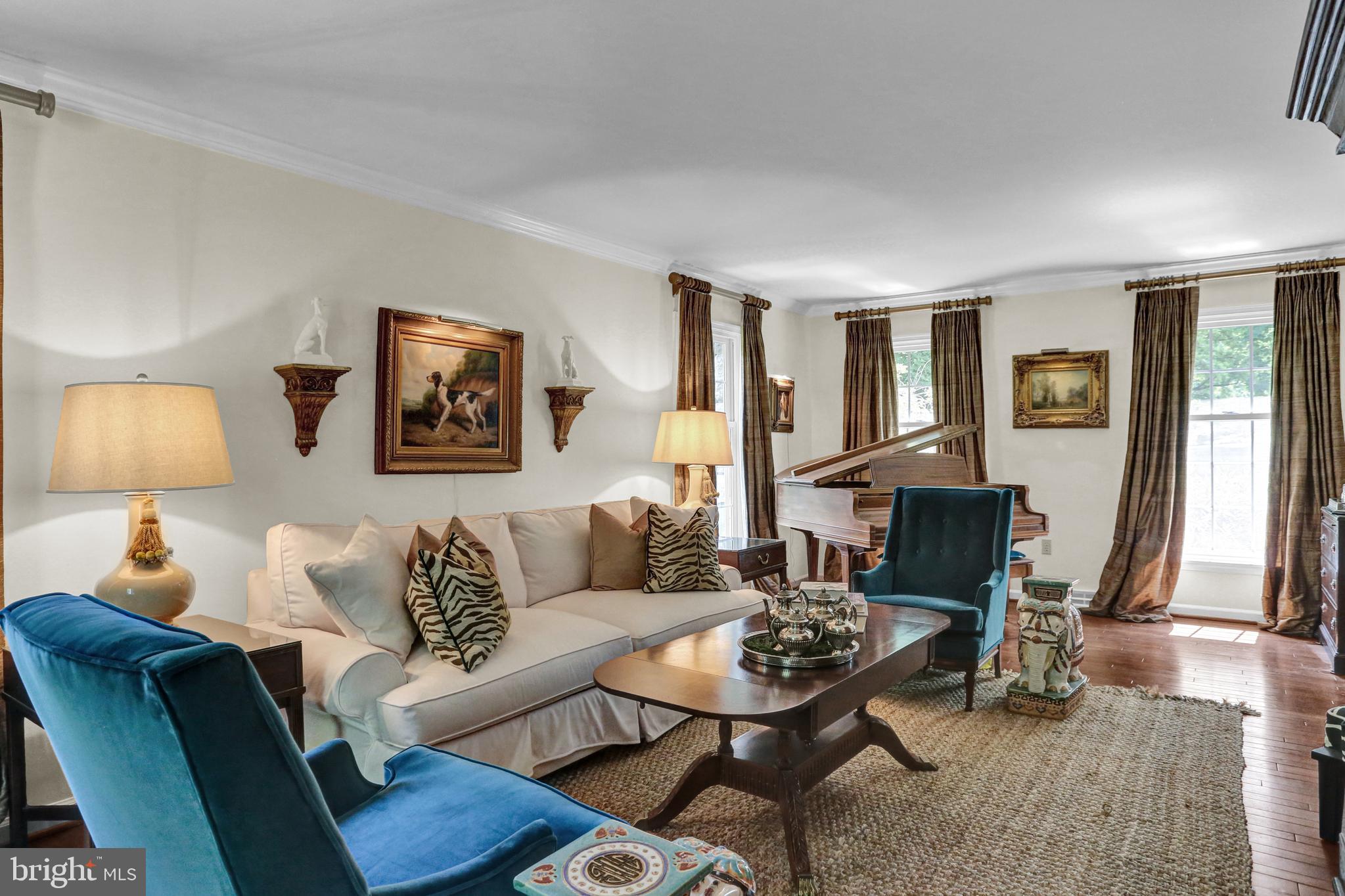 BIRDLAND - Residential