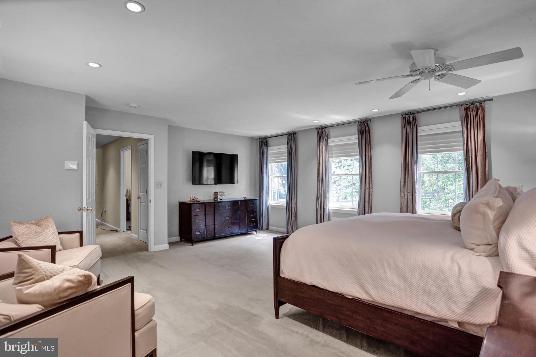 BIRDLAND - Residential