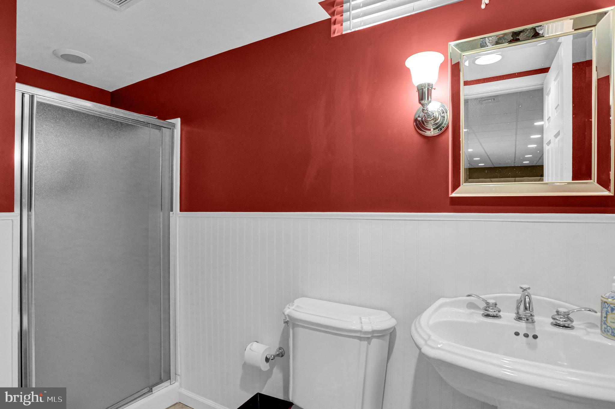 BIRDLAND - Residential