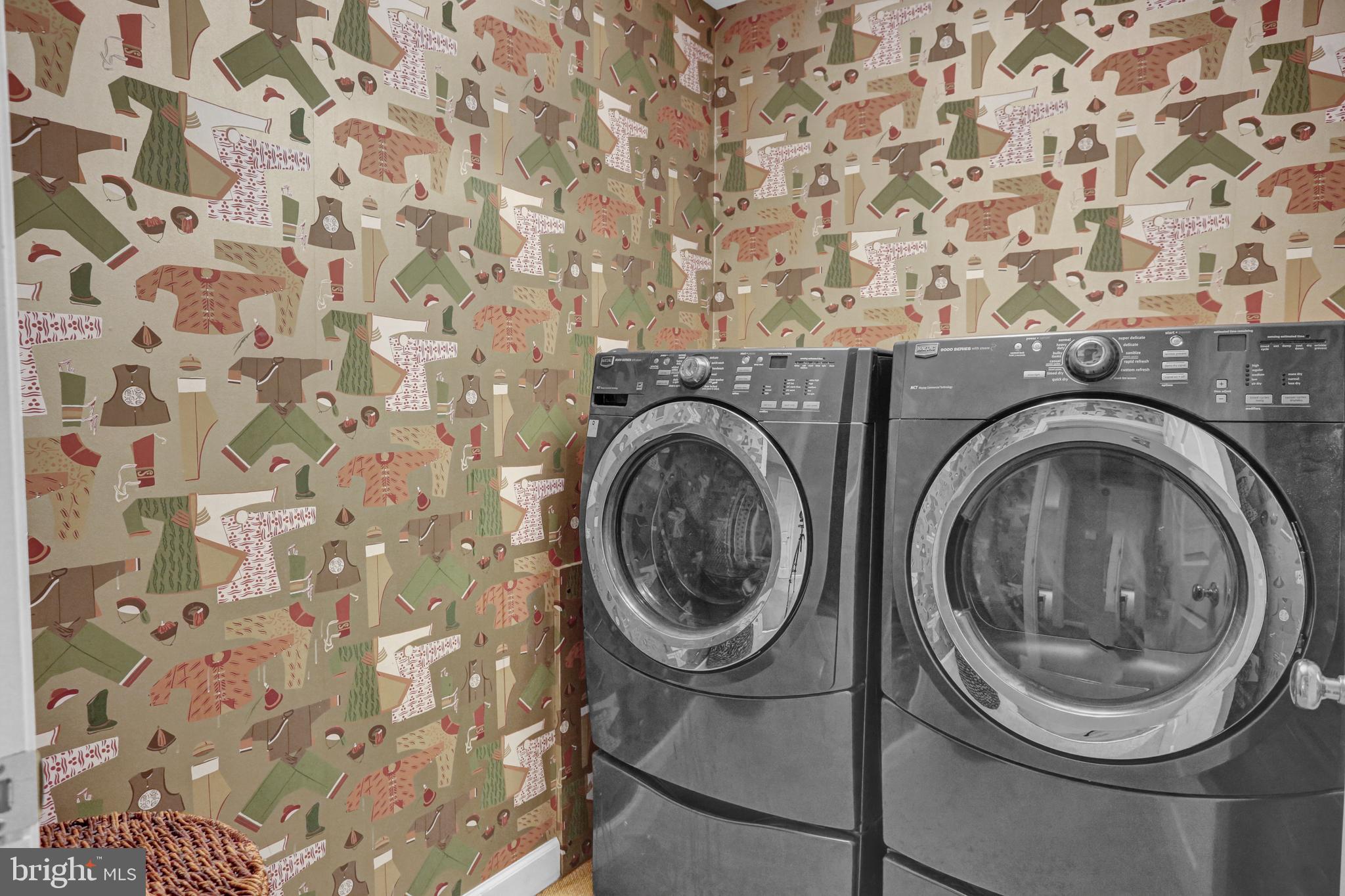 BIRDLAND - Residential