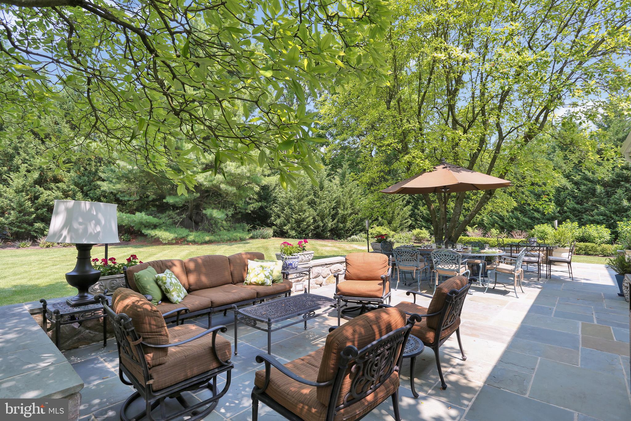 BIRDLAND - Residential