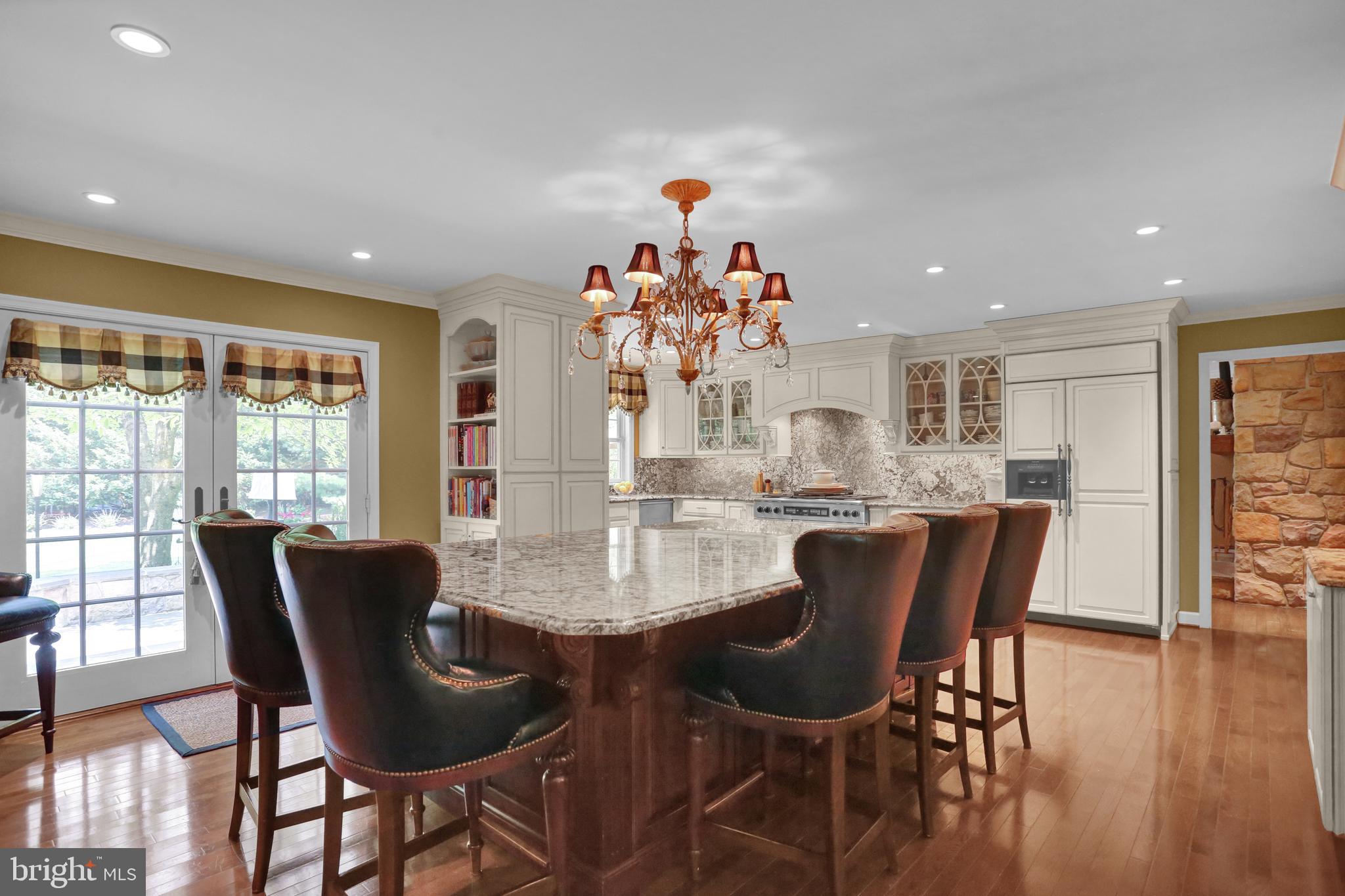 BIRDLAND - Residential