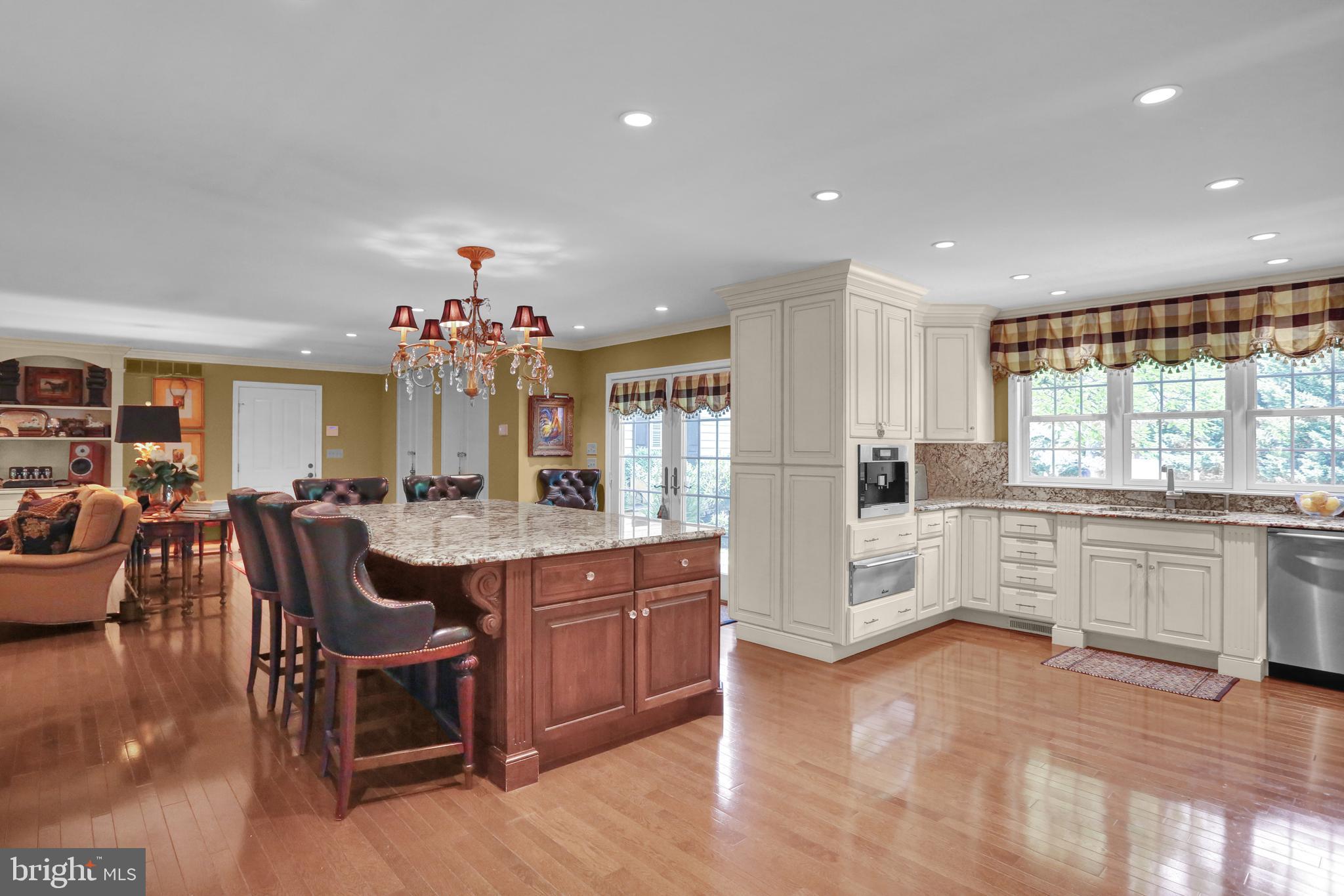 BIRDLAND - Residential