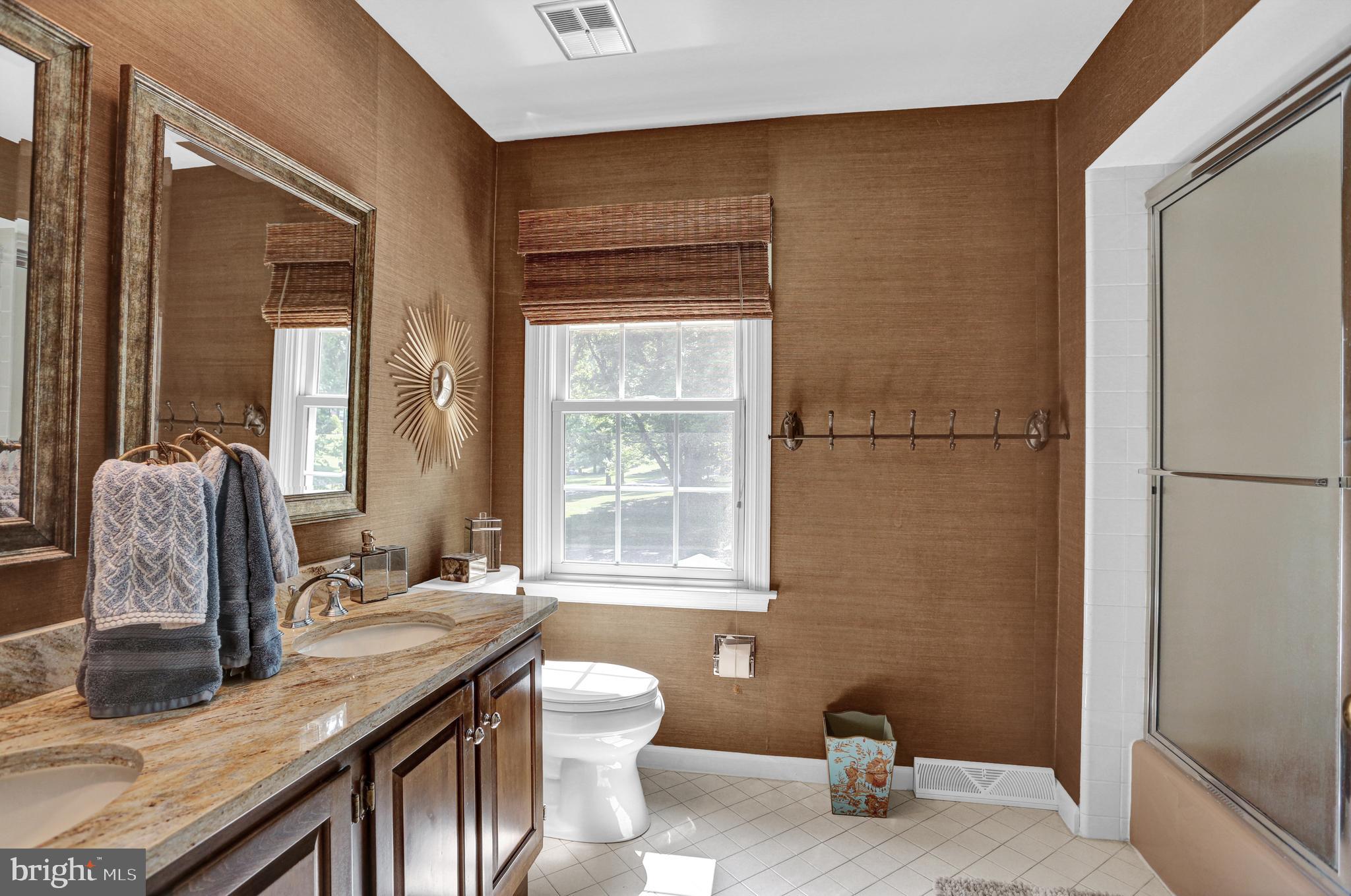 BIRDLAND - Residential