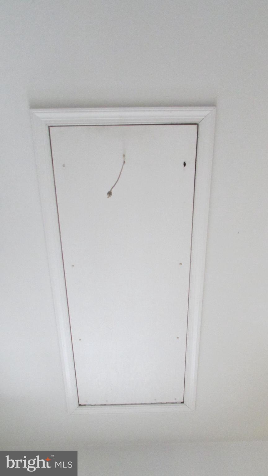 PINECREST - Residential