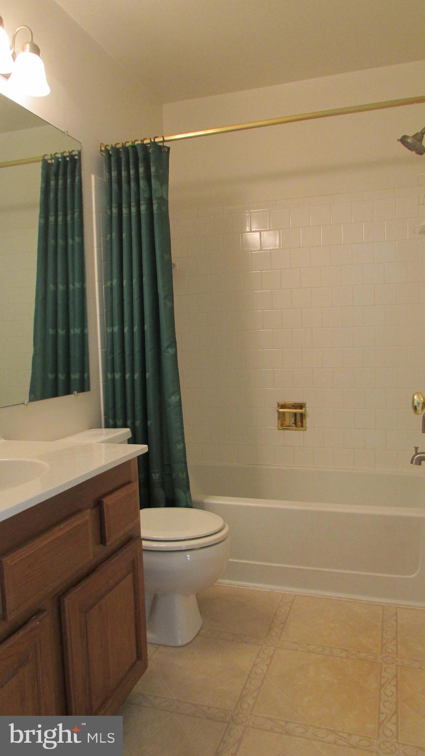 PINECREST - Residential