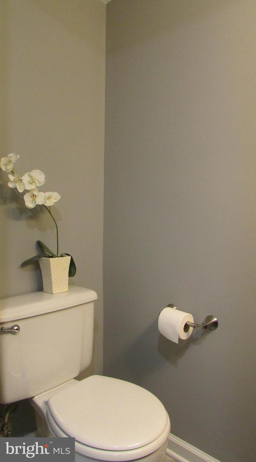 PINECREST - Residential