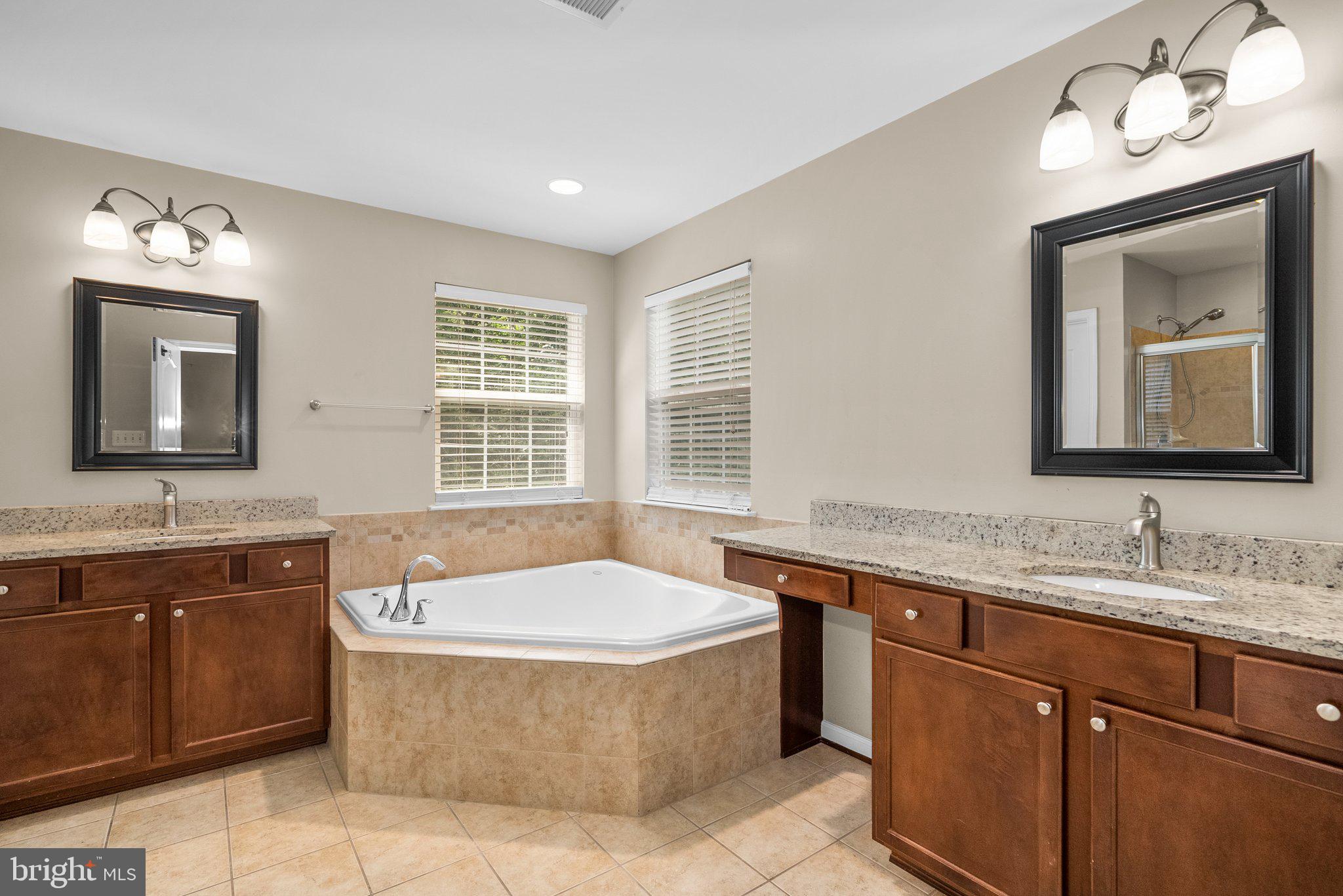 SUMMERWOOD-PLAT EIGHT> - Residential