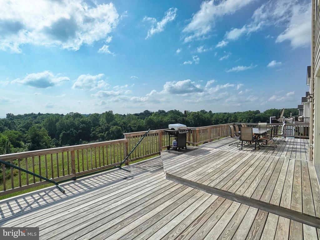 PRESERVE AT WINDSOR KNOLLS - Residential