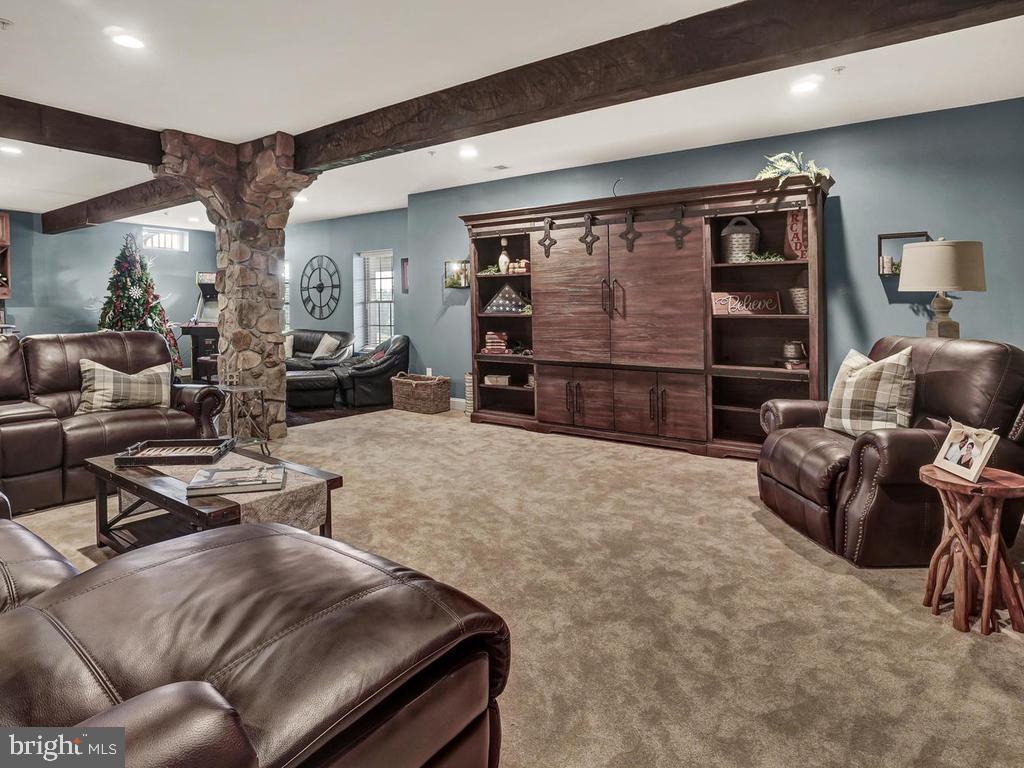 PRESERVE AT WINDSOR KNOLLS - Residential