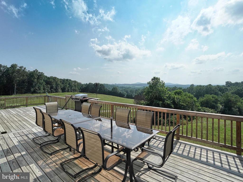 PRESERVE AT WINDSOR KNOLLS - Residential