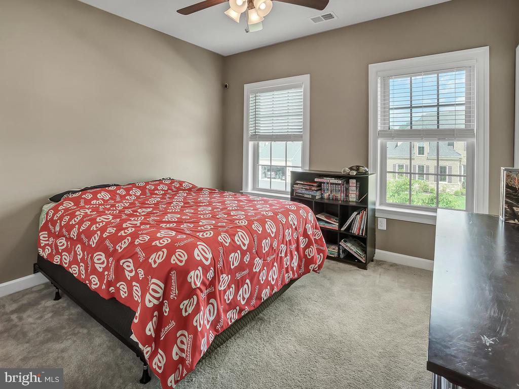 PRESERVE AT WINDSOR KNOLLS - Residential