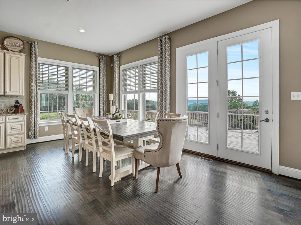 PRESERVE AT WINDSOR KNOLLS - Residential