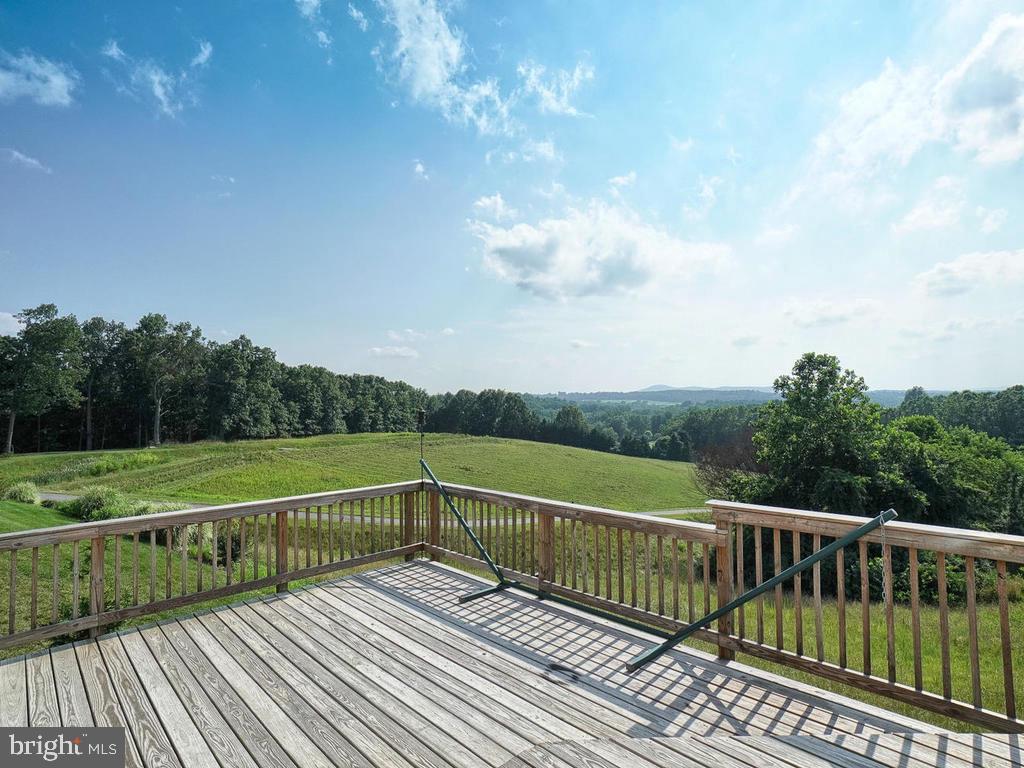 PRESERVE AT WINDSOR KNOLLS - Residential