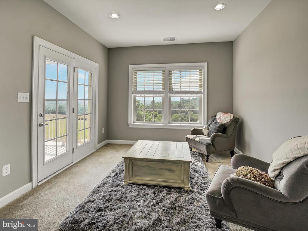 PRESERVE AT WINDSOR KNOLLS - Residential