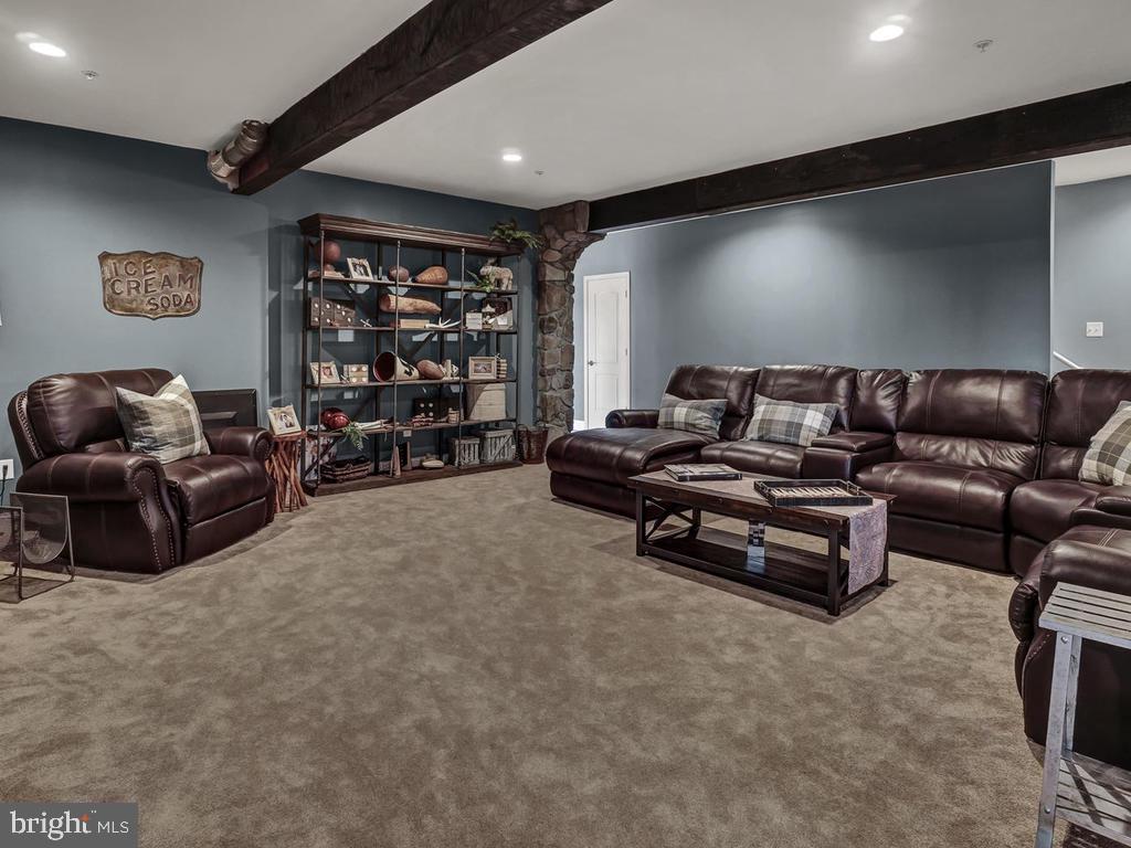 PRESERVE AT WINDSOR KNOLLS - Residential