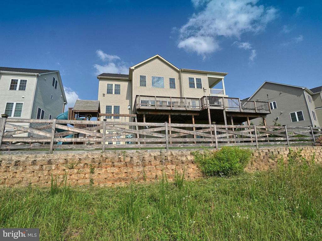 PRESERVE AT WINDSOR KNOLLS - Residential