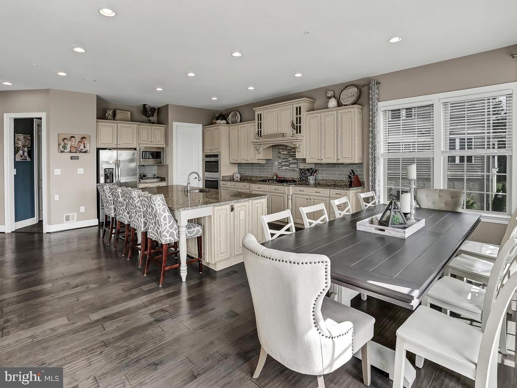 PRESERVE AT WINDSOR KNOLLS - Residential