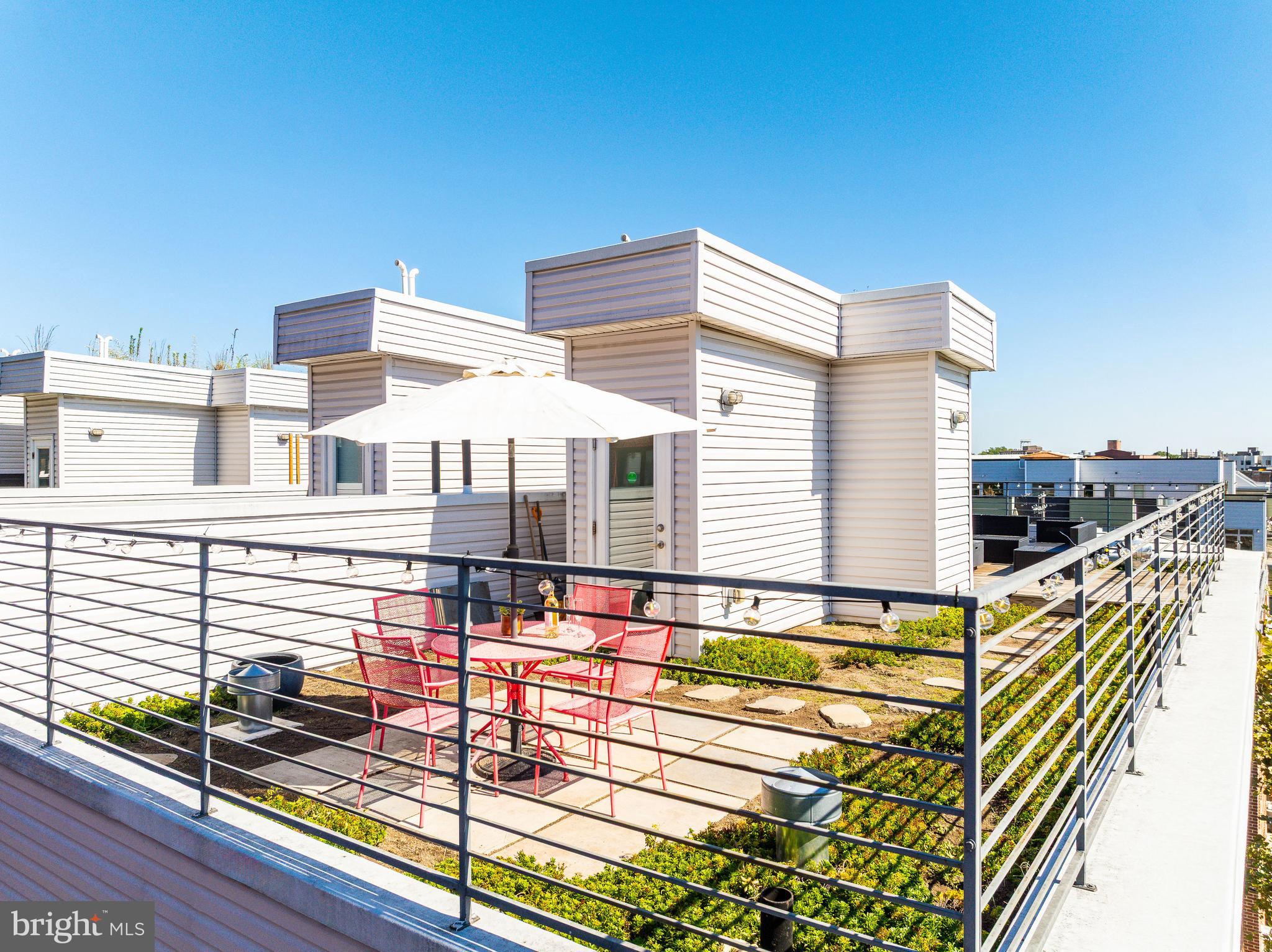 OLDE KENSINGTON - Residential