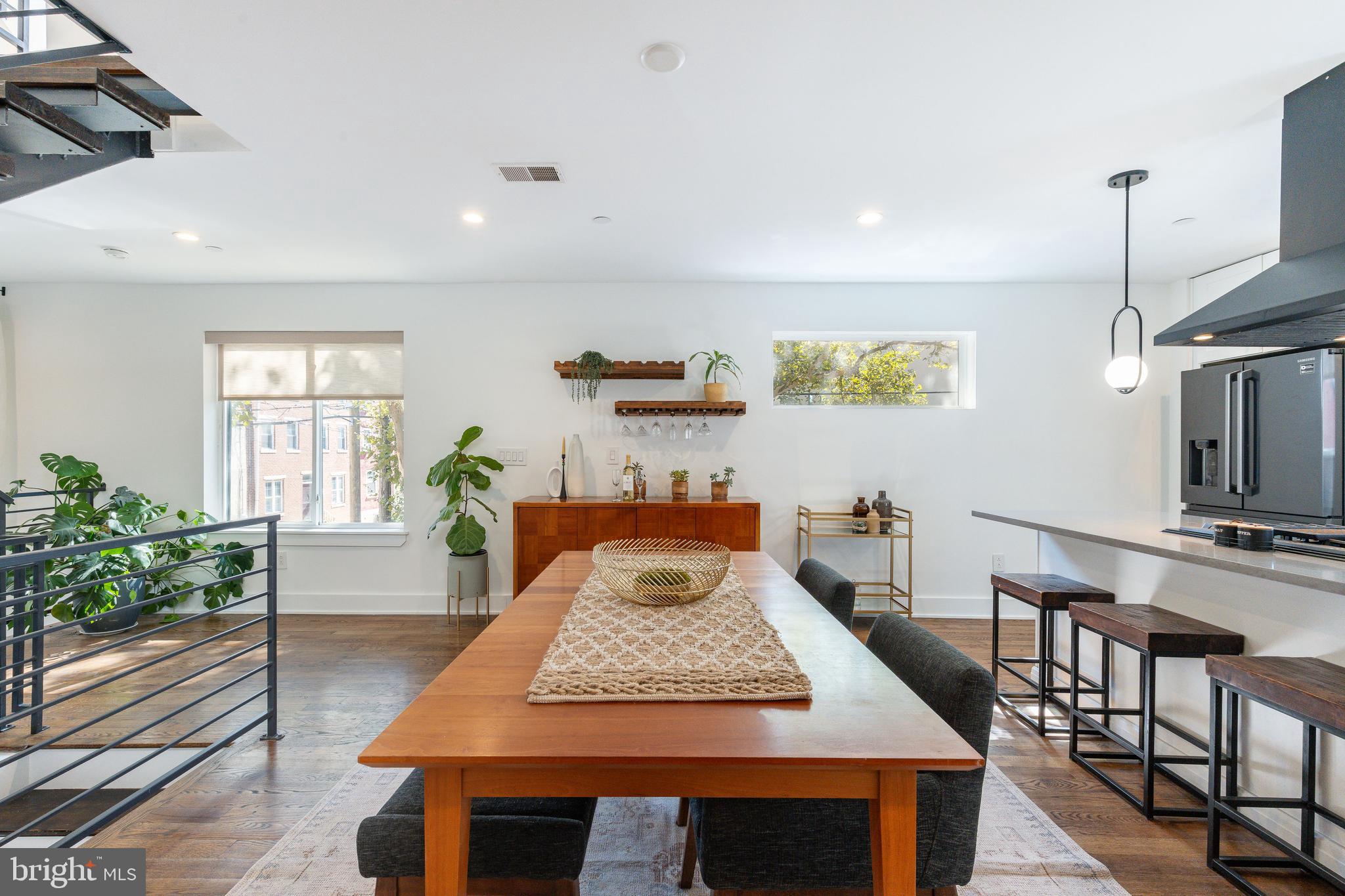 OLDE KENSINGTON - Residential