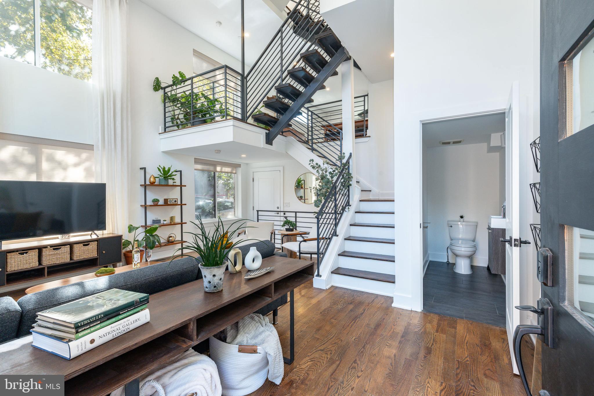 OLDE KENSINGTON - Residential